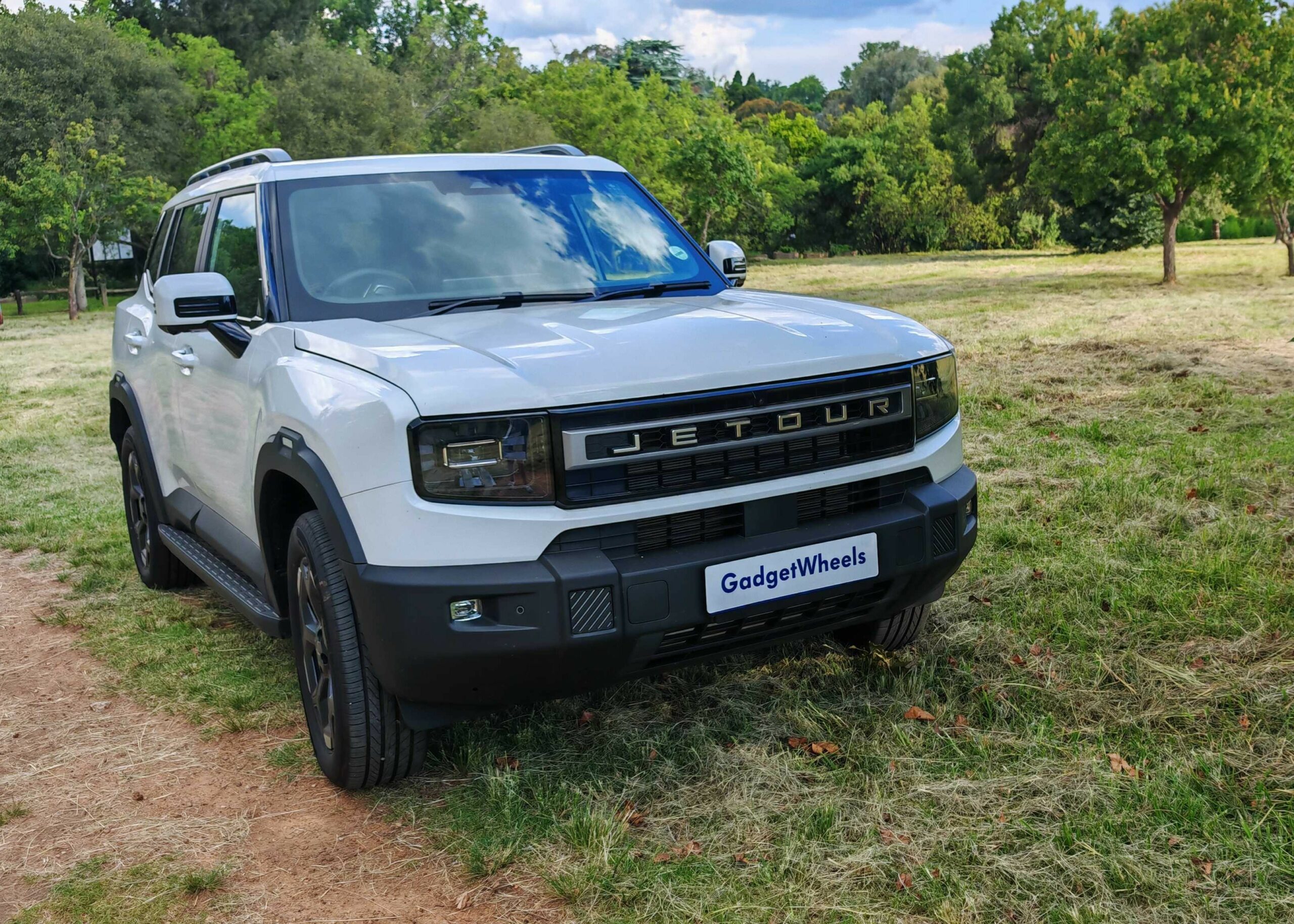 Red carpet arrival for the Jetour T1 – Gadget